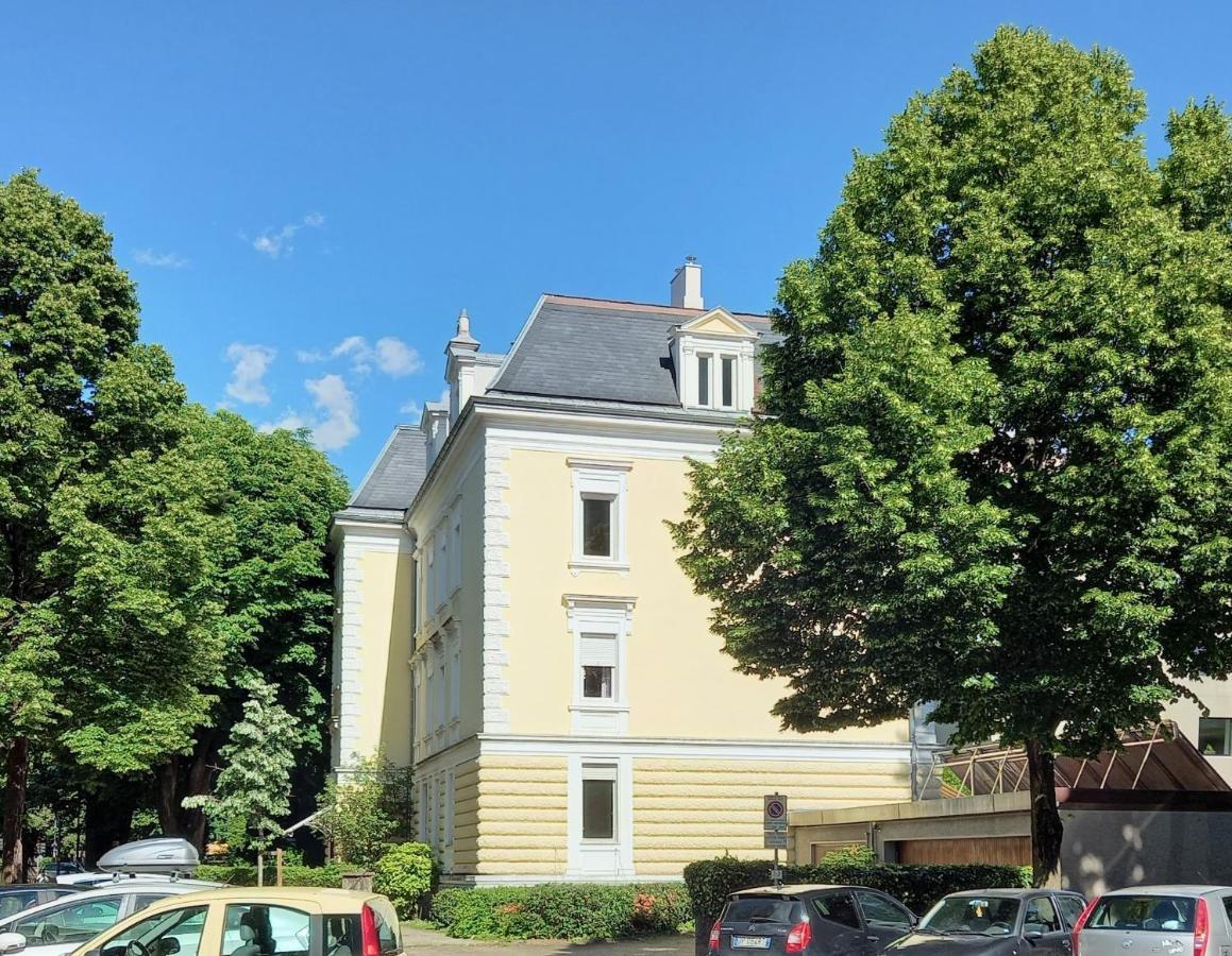 5-Zimmer-Appartement In Historischer Privatvilla, Meran Zentrum, Kostenloser Parkplatz Extérieur photo