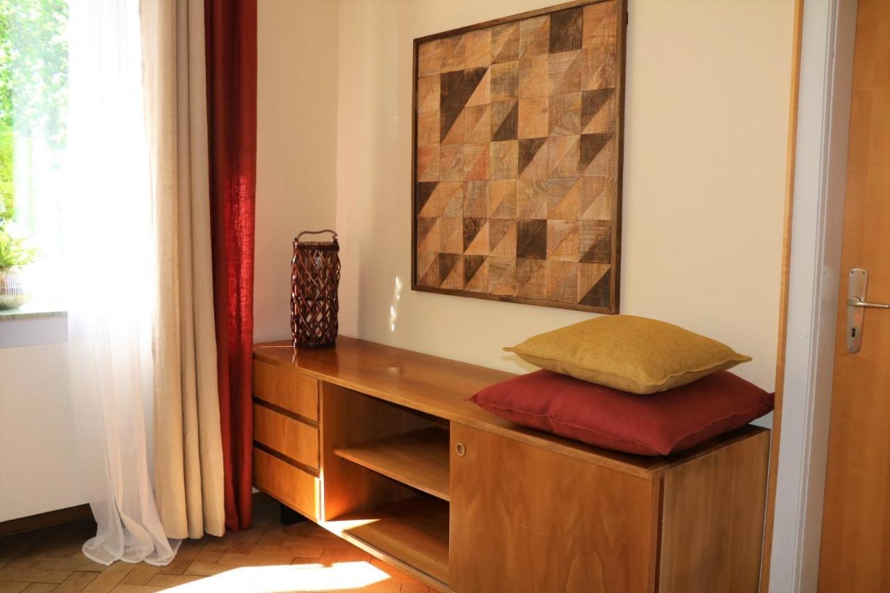 5-Zimmer-Appartement In Historischer Privatvilla, Meran Zentrum, Kostenloser Parkplatz Extérieur photo