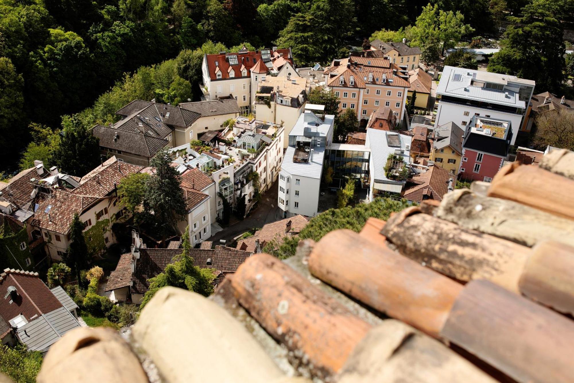 5-Zimmer-Appartement In Historischer Privatvilla, Meran Zentrum, Kostenloser Parkplatz Extérieur photo